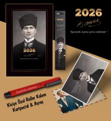 2026 Kalpaklı Atatürk Ajandası Ayraç Kartpostal Kalem - Kırmızı