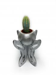 Marta Ayaklı Beton Saksı - Seri 3