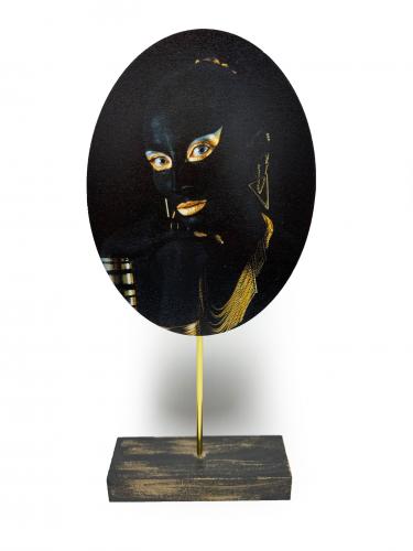 Zenci Kadın Ayaklı Oval Tablo 5 - Halkkitabevi