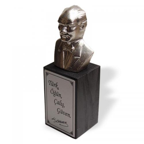 Ahşap Ayaklı Gümüş Beton Atatürk Büstü - Halkkitabevi