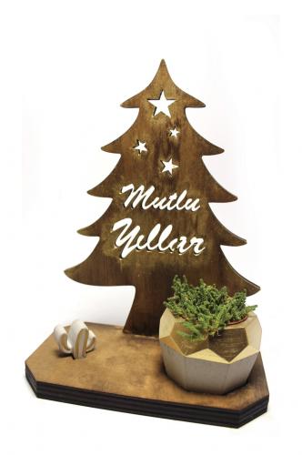 Ahşap Çam Ağaçlı Beton Saksılık, Mutlu Yıllar Yazılı - Halkkitabevi