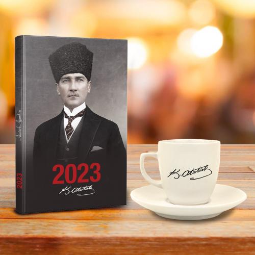 Atatürk Hediye Seti - Tekli Atatürk İmza Fincan - Kalpaklı - Halkkitab