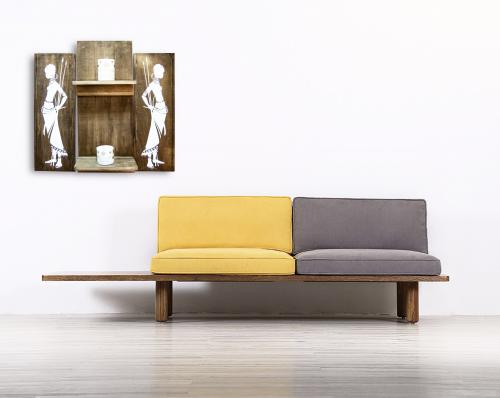 Afrikalı Kadın Savaşçı Tablolu Raf - Halkkitabevi