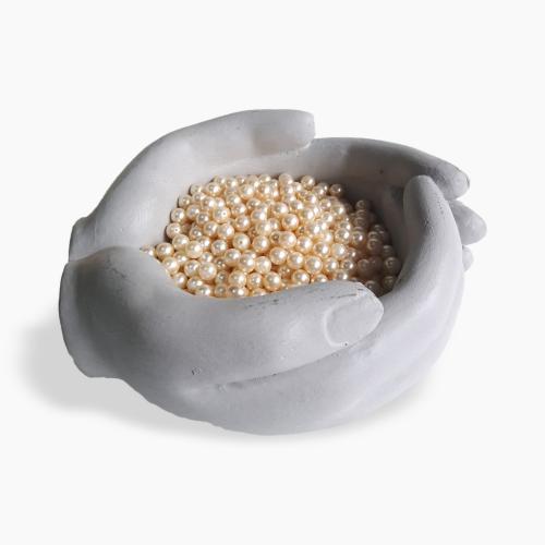 El Desenli Büyük Boy Beton Saksı - Halkkitabevi