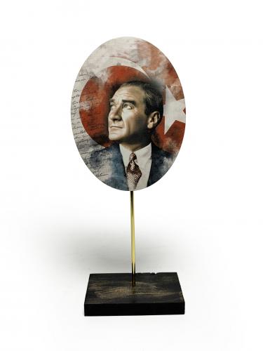 Ayaklı Atatürk Tablo 3