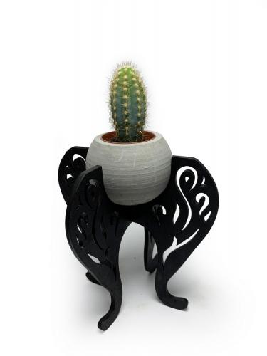 Mari Ahşap Ayaklı Beton Saksı Seri 4 - Halkkitabevi